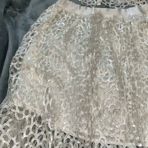 White Two Piece Sequin Open Lace outfit-L-NWT - Picture 2 of 15